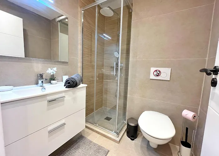 Ref 127 - 3 Pieces 2 Port Apartment Nice